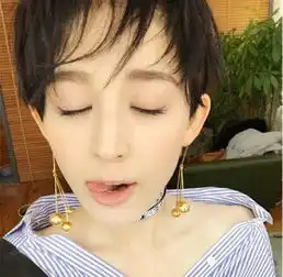 这款爆炸头,赵丽颖丑出天际,古力娜扎完胜
