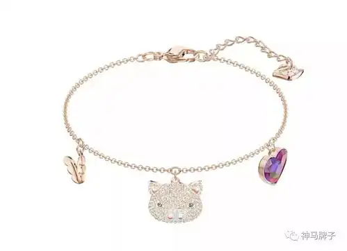 25个大牌猪年限定款,lv出猪牌gucci小猪毛衣萧邦又是生肖表
