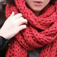 戴围巾的女生头像微信头像图片大全
