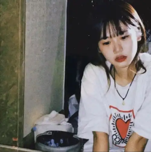小众女生头像
