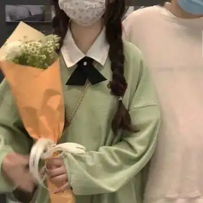 有趣的情侣头像快保存呗
