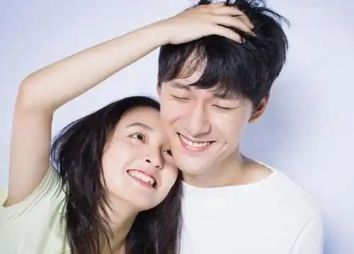张雨剑吴倩情人节官宣离婚,女方评论底下一片叫好,男方却被吐槽
