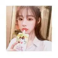 00后网红照片女生头像微信头像图片大全
