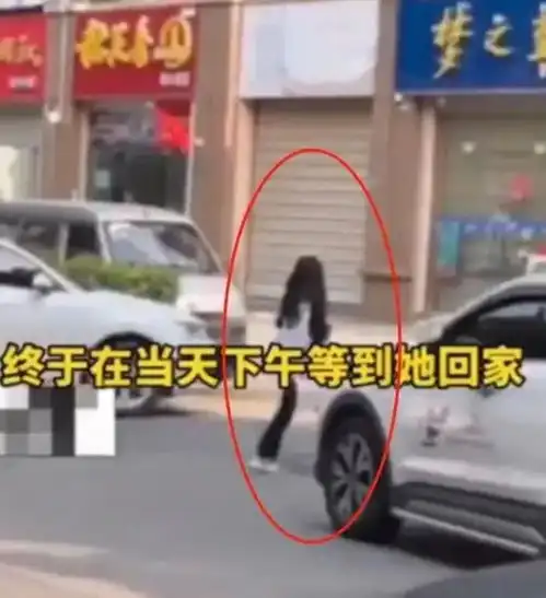 异地恋5个月,女朋友和6个男生出轨10次男友曝光图片玩得真花
