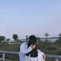 2019唯美森系小清新情侣头像
