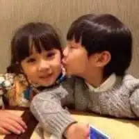 萌情侣头像我们再也回不去的从前
