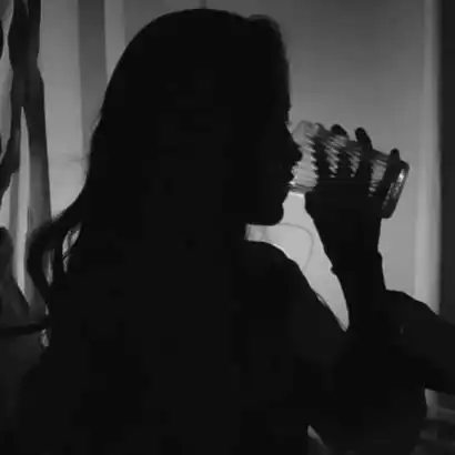 女生霸气不服输的图片头像

