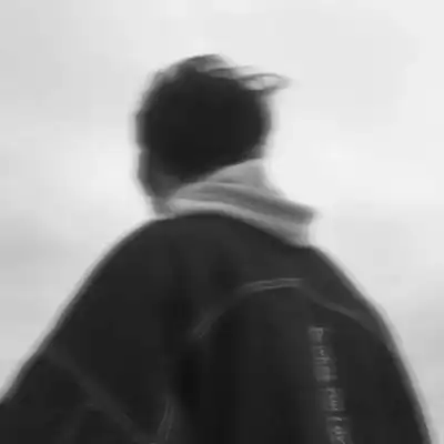 黑色头像男高清黑色霸气真人头像男
