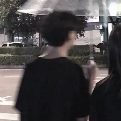 宋知意ins小众风格真人魅力恩情侣头像我要个性网
