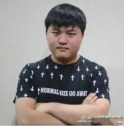newbee官博宣布前omg战队ad位选手uzi转会qg
