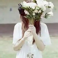 拿花遮脸欧美头像
