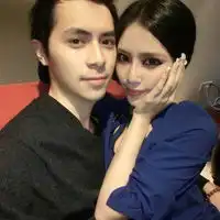 幸福的一对qq情侣头像
