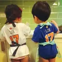 娃娃亲亲图片大全微信头像图片大全
