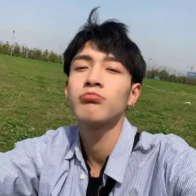 男生害怕失去你,才会有3行为,霸道又可爱,全中简直不要太幸福
