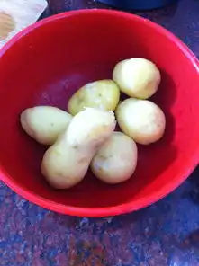 红萝卜土豆泥的做法红萝卜土豆泥这么做好豆
