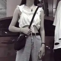 最火情侣头像一人一半拼接一人一半情侣图第5页潮人个性网
