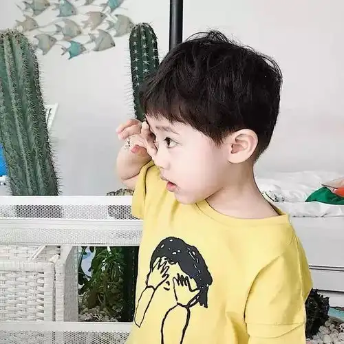 别具一格可爱情侣头像小孩两张萌化你心可爱点
