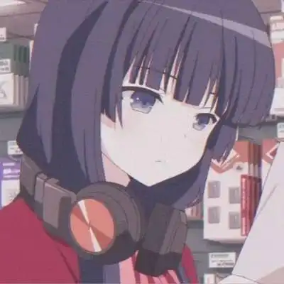 动漫头像她不是
