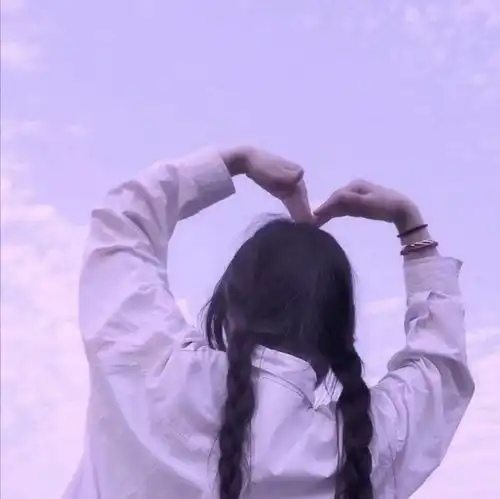 无关爱情的超干净文案
