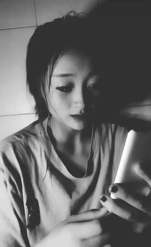 情感语录快手小红人
