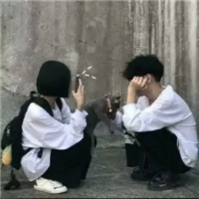 比起心动的人,我更喜欢让我心安的情侣头像我要个性网
