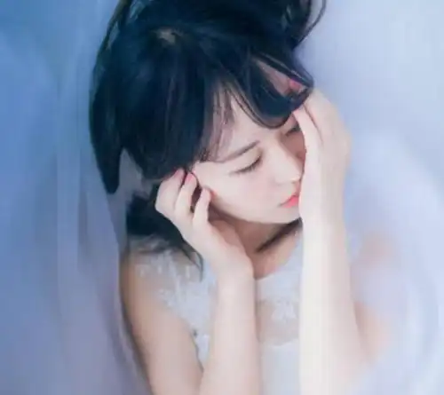 总感觉对什么都没有兴趣,失去人生方向,很容易心情低落的星座
