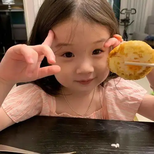 今日头像你要去哪呀我们不顺路了喔
