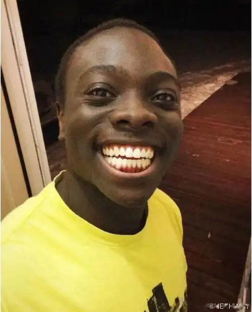 换头像后男神把我拉黑哈哈哈哈哈哈
