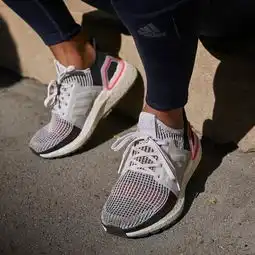 阿迪耐克华山论剑2019款airpresto及ultraboost
