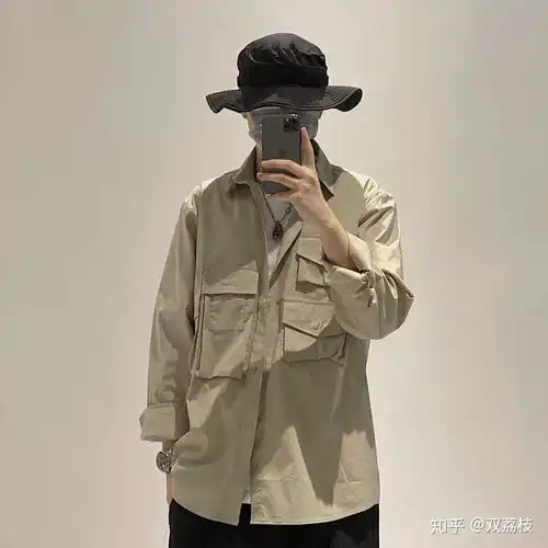 三十岁左右的男士穿什么品牌的衣服比较好
