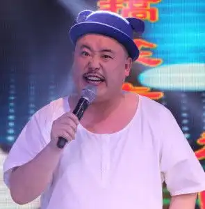 赵明远

