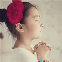 基督教小女孩祷告图片祷告图片可爱小女生头像大全
