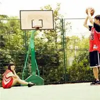 篮球情侣头像
