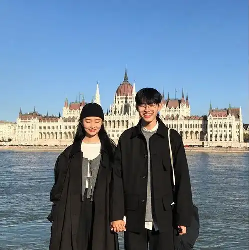 这对刷爆朋友圈的情侣,简直太甜甜甜甜了
