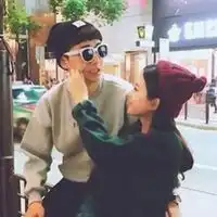 复古情侣头像一左一右微信头像图片大全

