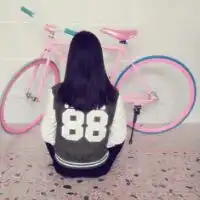 qq闺蜜头像一对两张行星饭
