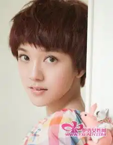 谁有郭采洁侧面短发的图片适合做头像的
