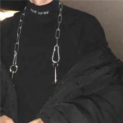 个性不露脸男生头像寂寞孤独伤感,沧桑的男人有失风度了
