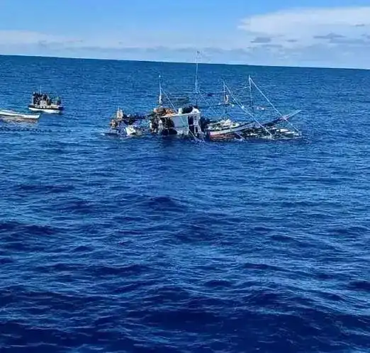 菲船已沉海清澜海事局宣布禁区,美卫星发现,中国军舰变海警船
