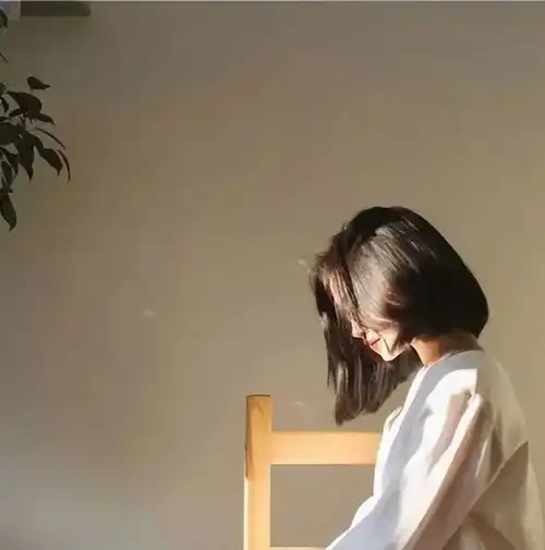 致女人愿你做一个内心有光的人
