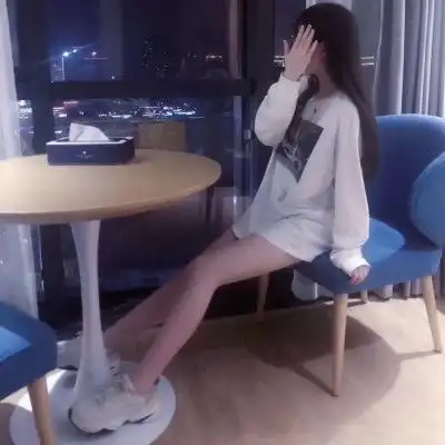 情侣头像扎心丧句在你以后,我再也不敢去拼命讨好任何一个人
