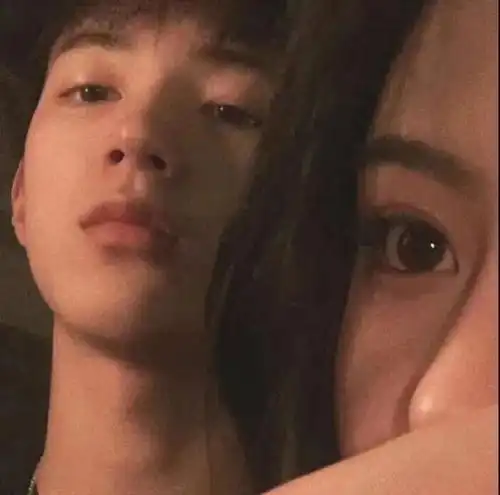 情侣头像意难平终将和解,万事终将如意
