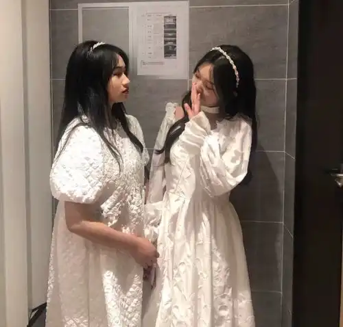 ins超甜闺蜜头像
