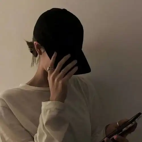 这波不明显情侣头像太爱了
