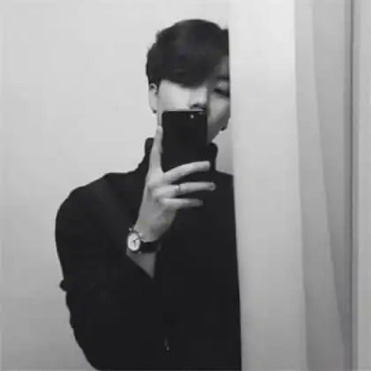 孤傲高冷男头像,今天我最好看只因为这男头给力

