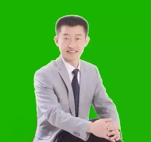 他坚决要离婚也是假的因为在婚礼现场他还曾说过爱你一生一世,白头到老呢
