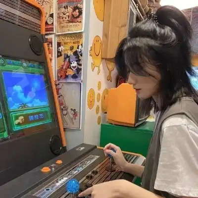 真人情侣头像学生望喜
