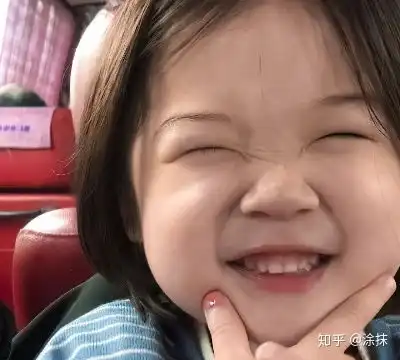 大家在抗击疫情期间,家中有什么有趣的事情发生
