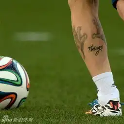 梅西变身纹身男新浪图片
