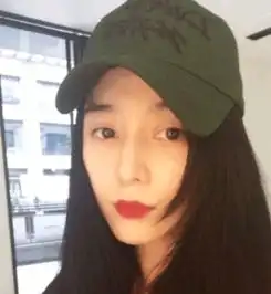 范冰冰七夕孤独晒自拍,面露不悦,心情显低落
